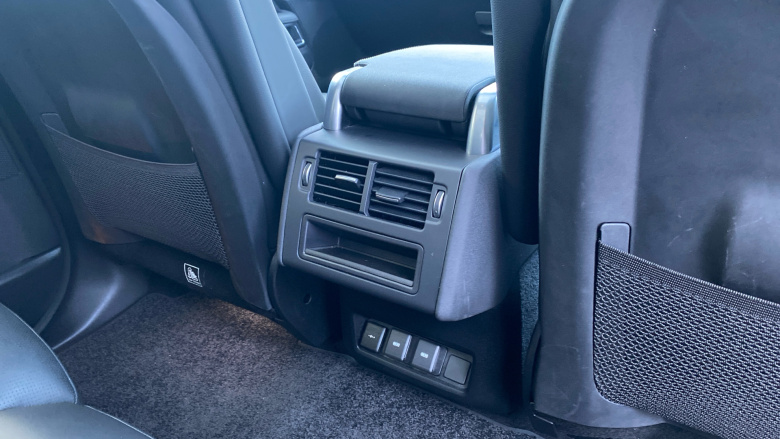 Land Rover Discovery 3.0 D250 R-Dynamic SE 5dr Auto Diesel Station Wagon